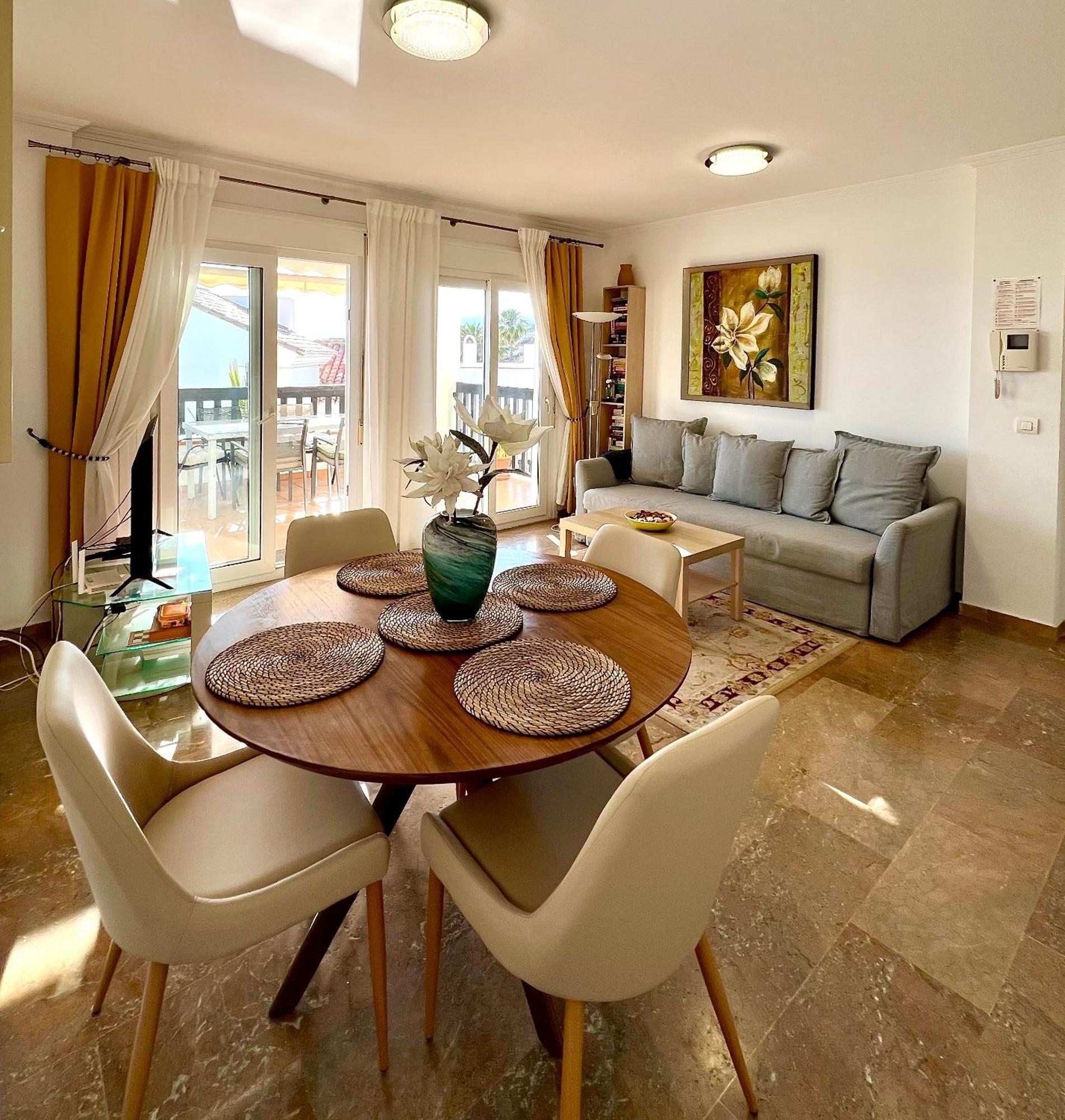 Beachfront Penthouse Apartment With Large Terrace And Breathtaking Sea Views Close To Marbella Spain Sitio de Calahonda Bagian luar foto